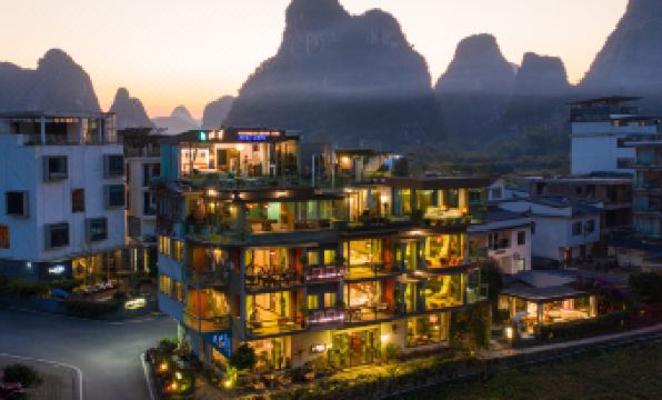 Yangshuo Yulong Zuo'an Hotel (Yulong River Shili Gallery Branch)