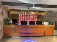 Zhe · Coffee Hotel (Jiayuguan Chengxin Square Store) Hotels in Jiayuguan
