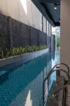 โกลด์วิเทล โฮเทล ซูราบายา - โรแมนติก