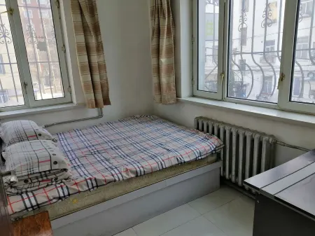 Jinsuo Convenient Store Homestay Отели рядом с достопримечательностью «Heilongjiang Foreign Economic Institute»