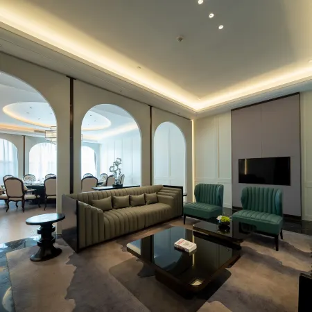 Weiyuan Jinjiang Hotel