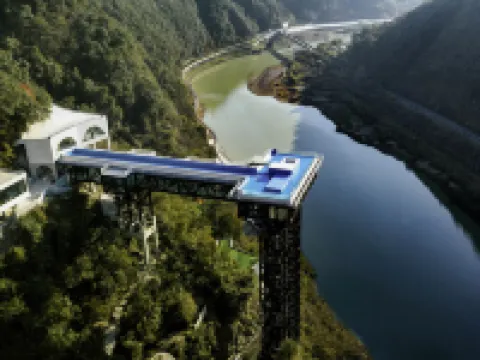 The City On The Cliff Hotels in Jingning