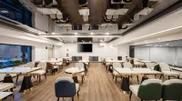 Atour Hotel Chifeng Hongshan Sports Center Hotels in Chifeng