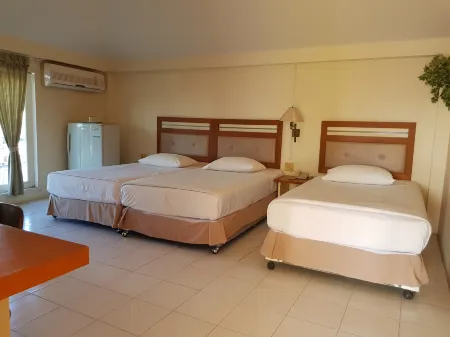 Casa Holiday Hotel
