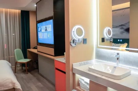 Longchang Anyanqi Hotel Отели рядом с достопримечательностью «Chuannan Normal College for Childhood Education»