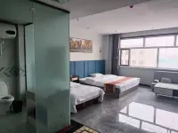 Huaying Hotel