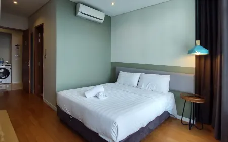 Private Room at Sky Suites KLCC by IRent365