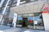 We Electro-sports Apartment (Nantong Wanda Plaza Branch)