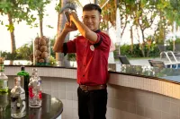 Sunprime Kamala Beach - Baarit