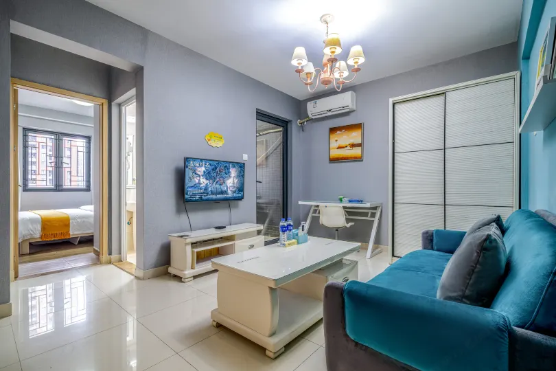 Pengcheng Hotel Apartment (hi-tech Park subway station)