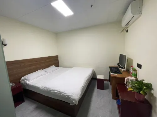 Hebi Warm Hotel - Inns