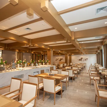 Zou Cheng Mengyuan Hotel
