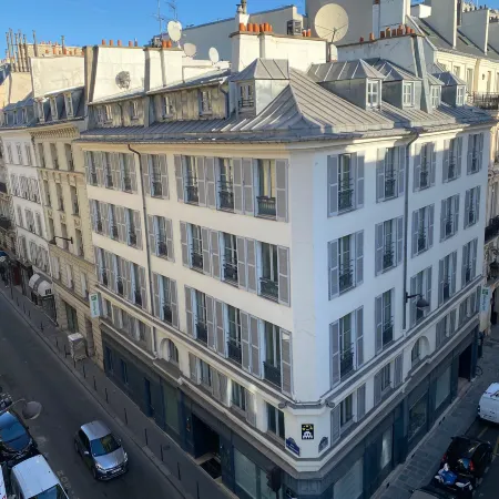 Holiday Inn Paris Palais de l'Elysee Отели рядом с достопримечательностью «8-й округ: Елисейские поля»