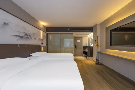 Jundu Hotel (Ningxiang Emerald Lake International Plaza) Отели рядом с достопримечательностью «Former Residence of Liu Shaoqi»