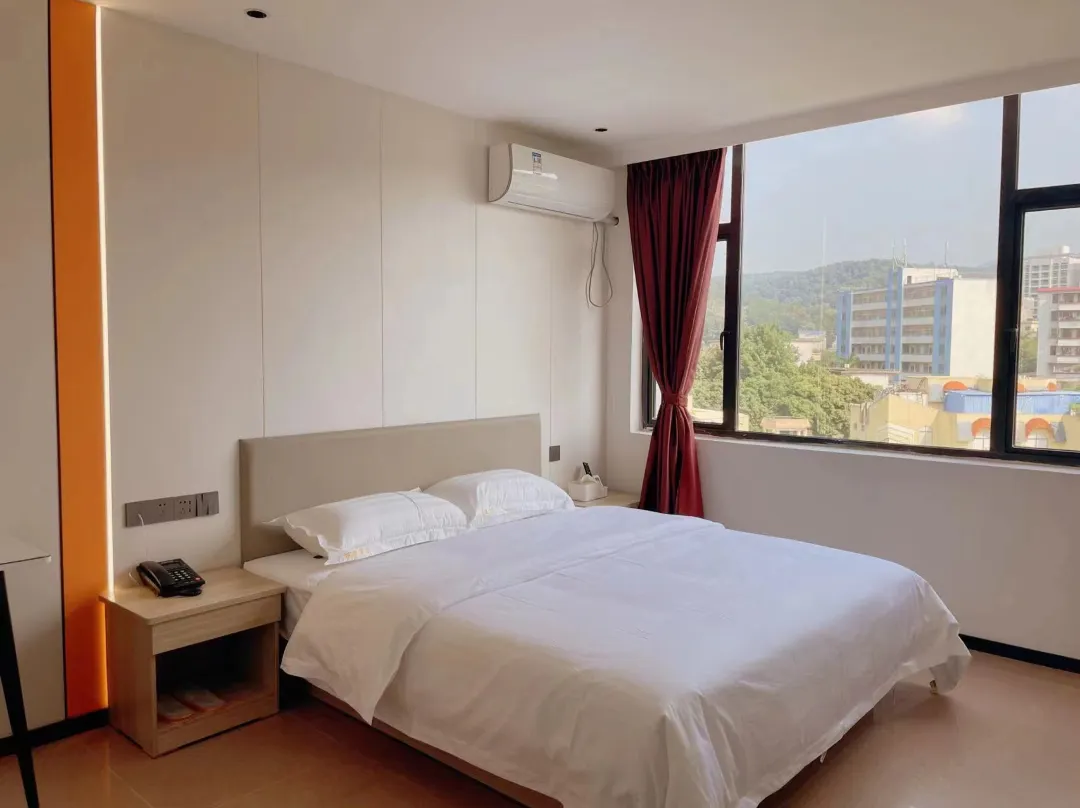 Yunfu Lidu Hotel - Yunfu