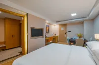 Vienna Classic Hotel (Huaiji Center Branch) - Parkering
