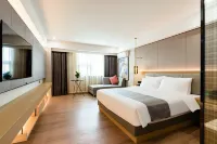 VYLUK Hotel