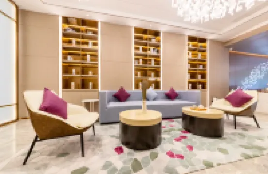 Lavande Hotel (Qionghai High-speed Railway Station)