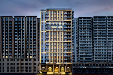 Perfect Park Hyatt Cloud Hotel .Harbin Отели рядом с достопримечательностью «The Open University of Harbin Shuangcheng Branch»