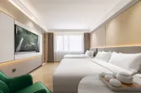 Atour Hotel (Yongkang South High-speed Railway Station International Convention and Exhibition)