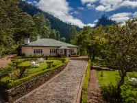 Highgrove Estate by Ishq Hotel dekat Swarnagiri Maha Viharaya