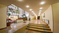 Reikartz Dostar Karaganda Hoteles en Karagandá