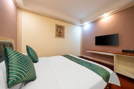 Jinzijin Business Hotel Отели рядом с достопримечательностью «Binyang Gymnasium»