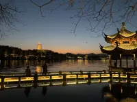 君成ホテル（杭州火車東駅東広場）