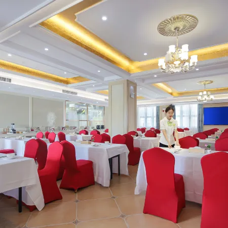 Vienna Hotel (Jiaxing Pinghu Branch)