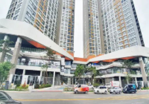 The November Stay In Landmark Hotels near Songdo Central Park