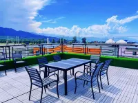 Xinyuan Yaqin Food Manor