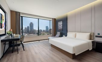 Atour Hotel Qingdao Golden Beach Petroleum University