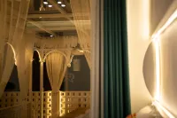 Huixiang Homestay (Tex Bagua City Off Street Store)