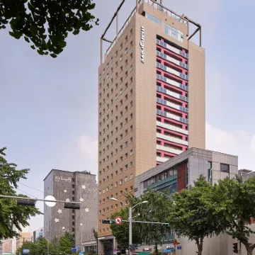 맹그로브 신설 안암역  주변 호텔