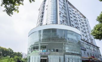 Qingmu Select Hotel (Nanjing Dachang Tongqinglou Branch)