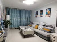 Ejina Xinyi Family Homestay