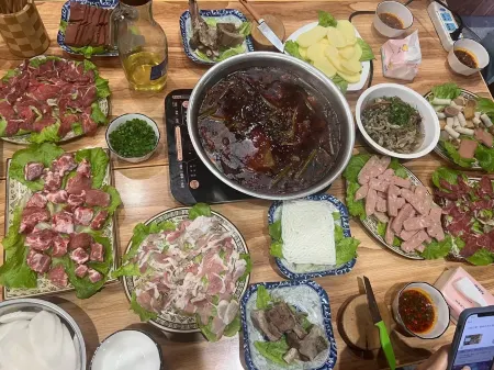 Pingwu Plateau Style Inn Отели рядом с достопримечательностью «Baxijia Ancient Village»