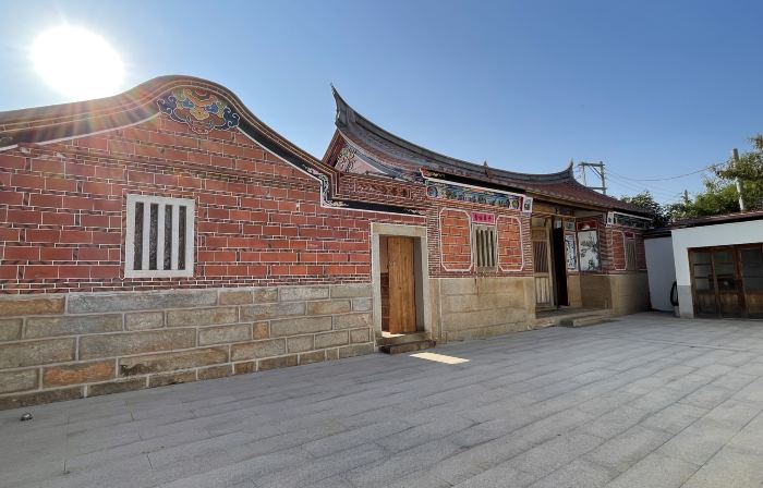 Sunshine music Traditional guest house