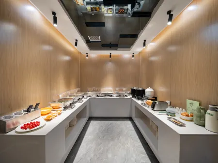 Victoria Hotel Отели рядом с достопримечательностью «Jiaozuo University»