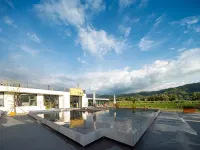 Youjian Shanhe Homestay (Nalati Scenic Area Branch)