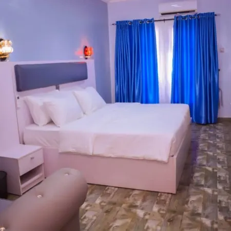 Camas Hotel & Suite Asero Abeokuta