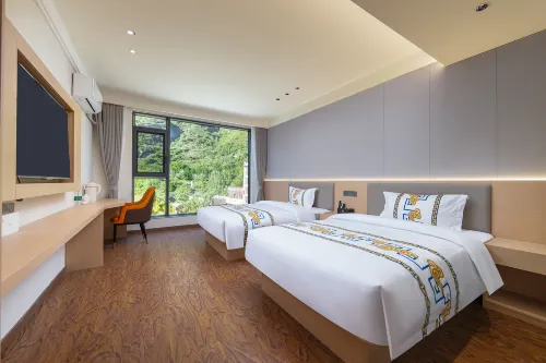 Mao County Diehai Mountain Residence Hotel (Diexi Songpinggou Scenic Area Visitor Center)