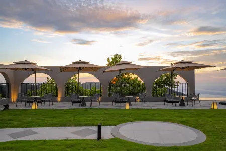Blossom Vally Lushan Отели рядом с достопримечательностью «Wulao Peak of Lushan»