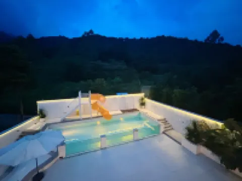 Country Garden Hot Spring Holiday Villa