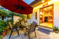 Shangyin Hostel Hotels near Moon Pond