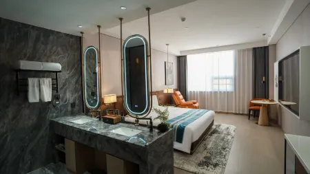 Yumei Dahe Hotel (Yellow River Museum Branch) Отели рядом с достопримечательностью «Baiyun Temple»