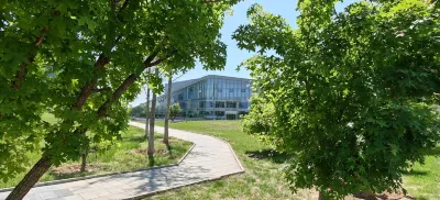 Kingdee Conference Center Hotel dekat Xinhai Yuntong Hypermarket (Shuangxing Branch)