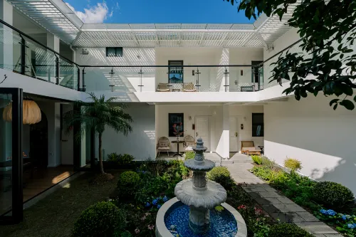 大理無夏·設計師旅行飯店（大理古城洋人街店）