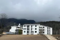 Yunlai Wangshan Homestay Hotel dekat Hanyuan Railway Station
