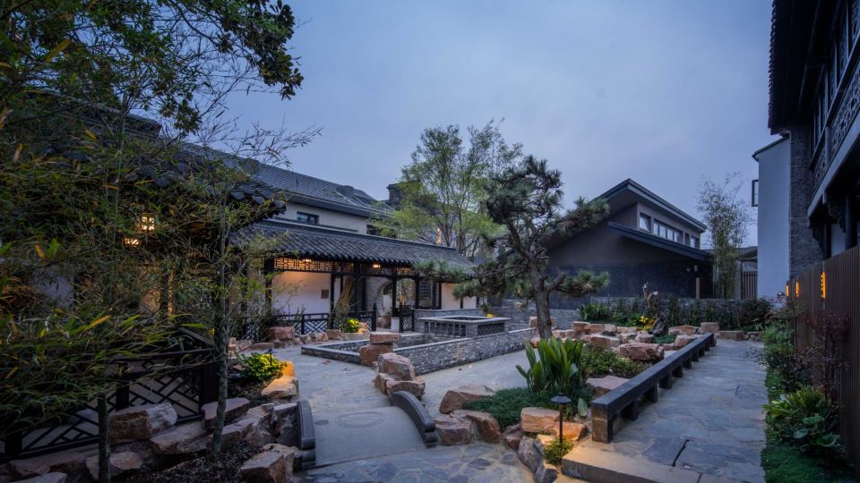 Jiangnan House Yangzhou Guanglin